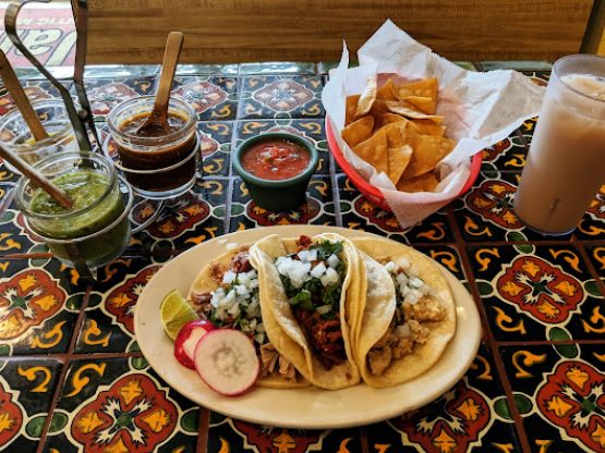 Taquería Jalisco interior